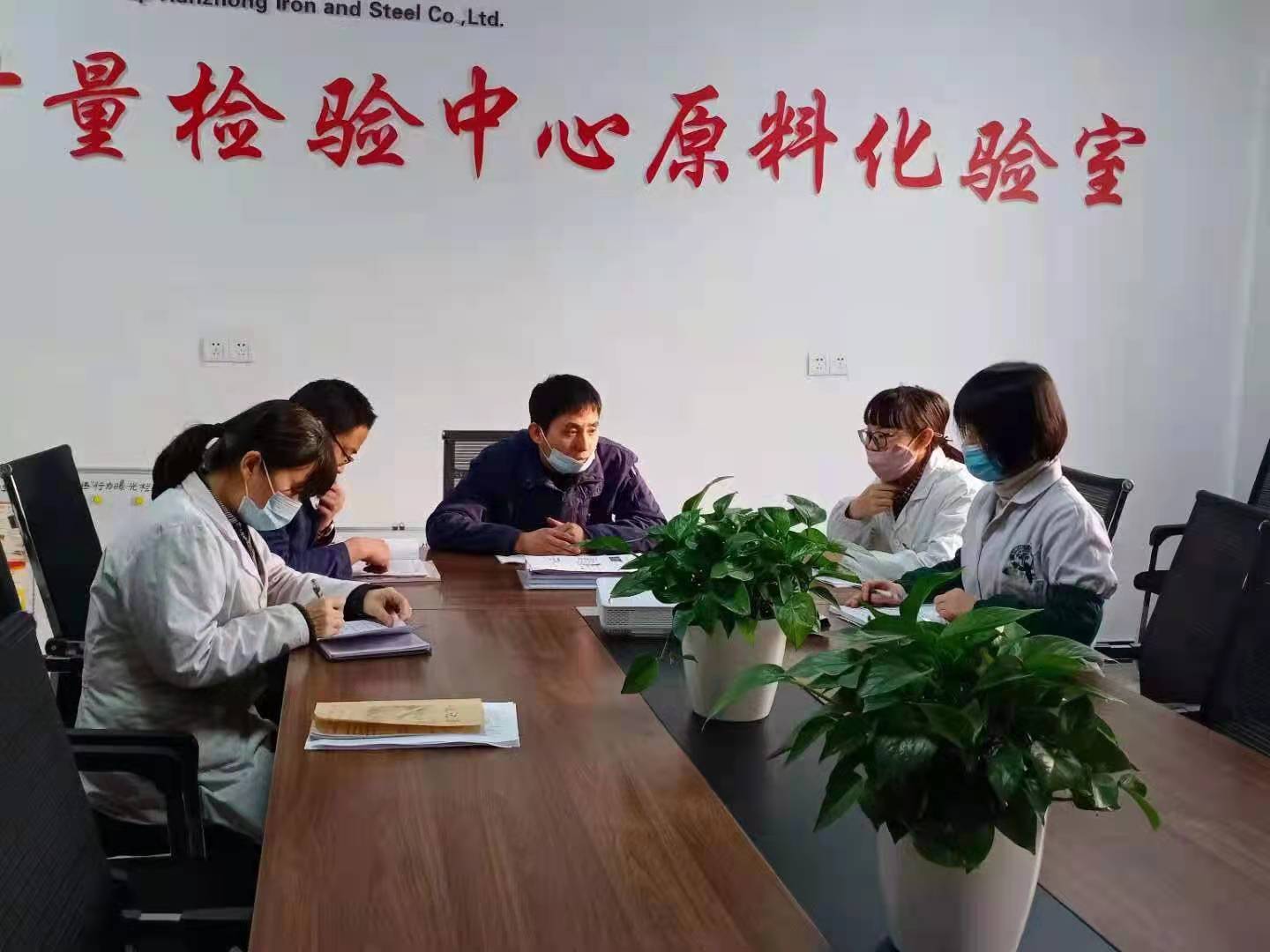 強化現場管理 擰緊安全“螺栓” 強化現場管理 擰緊安全“螺栓”