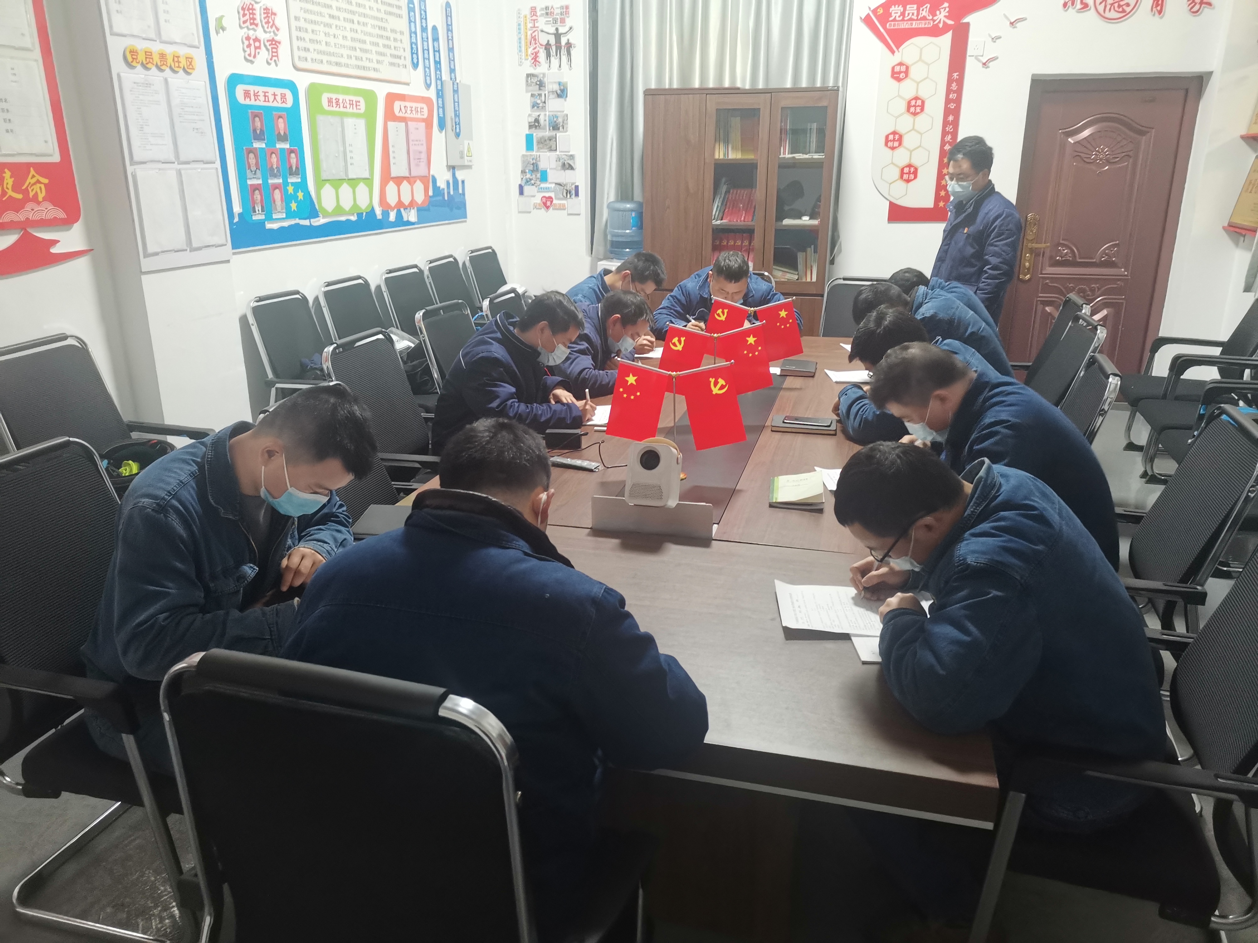 ȫĻAҊA ӋzİȫĻOӛ