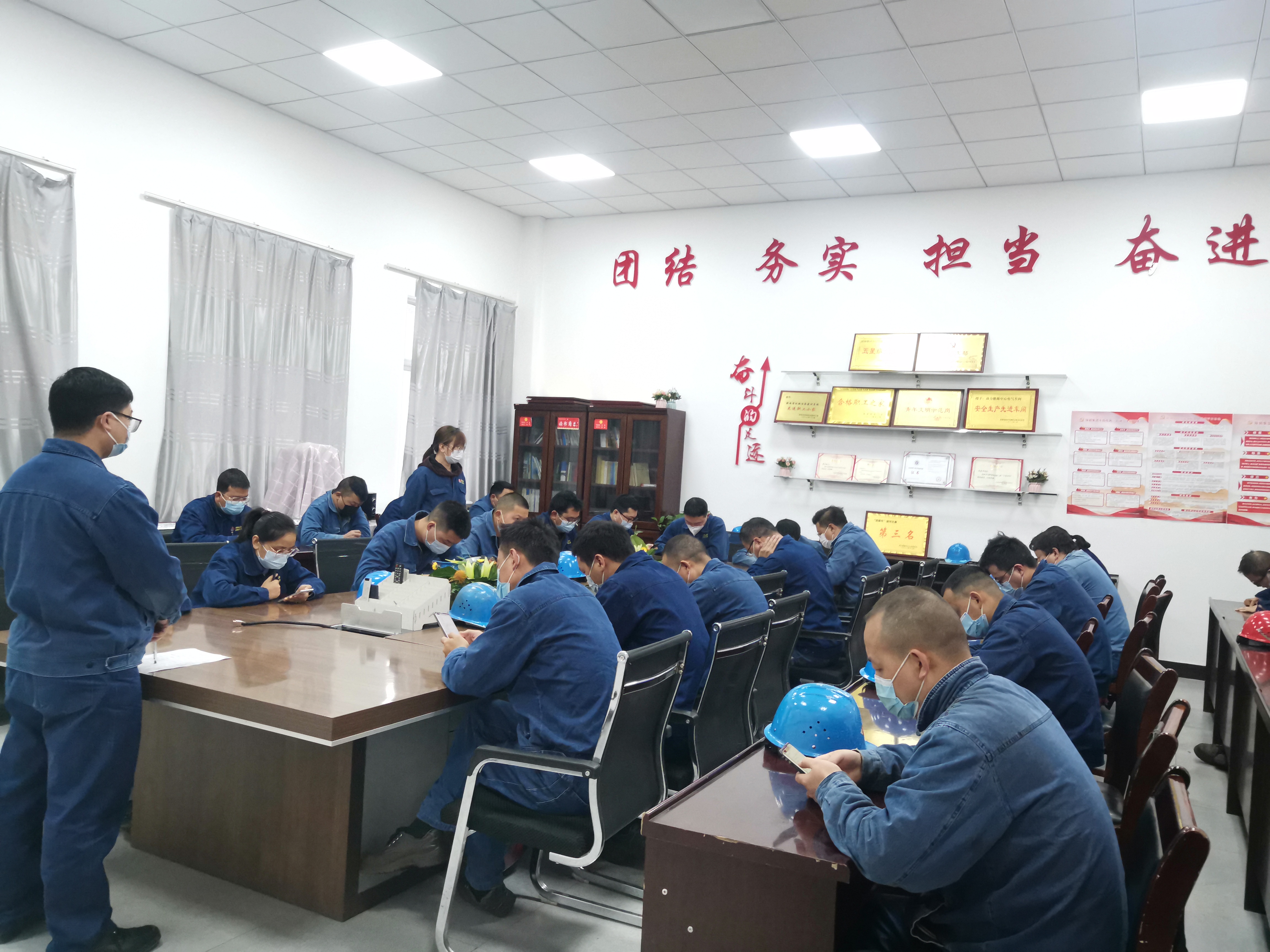 “廉花”盛開“清風”自來 “廉花”盛開“清風”自來