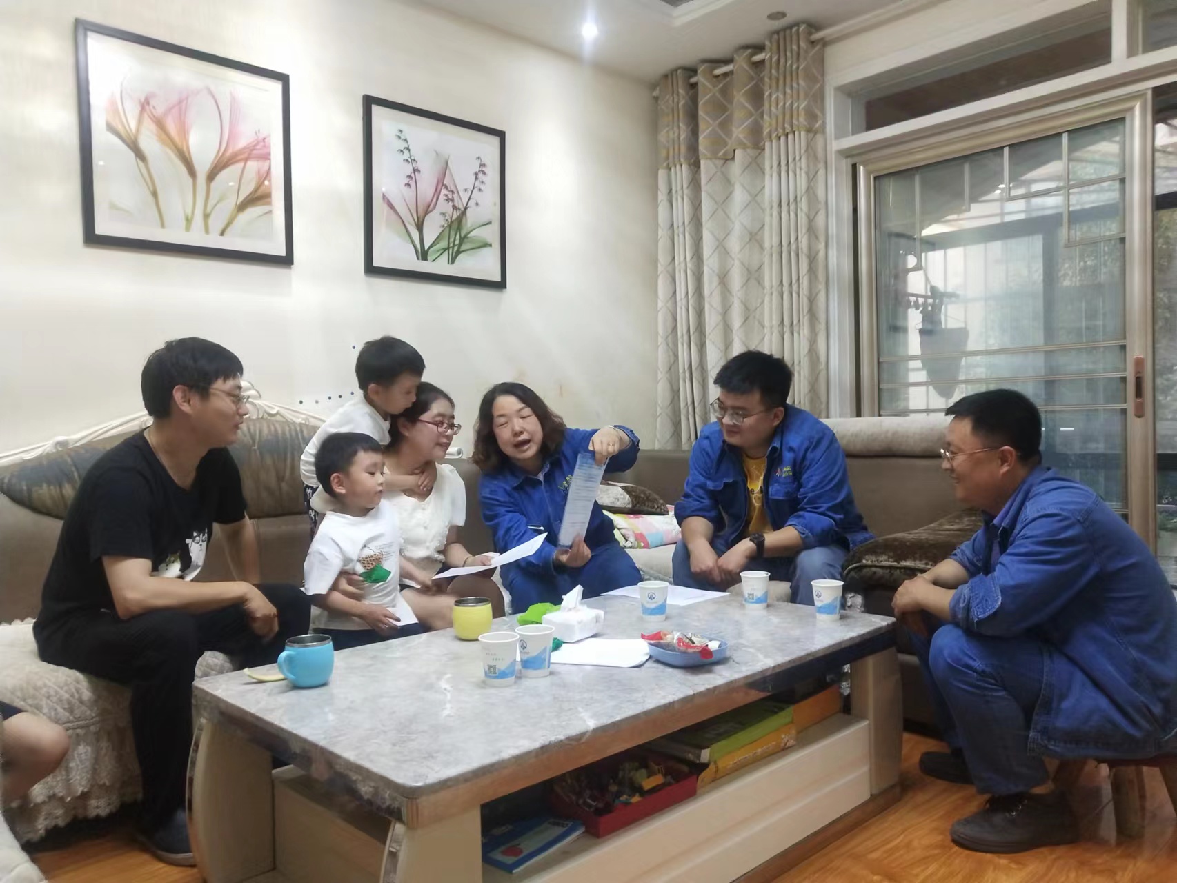 親情寄語筑防線,家庭助廉送清風 親情寄語筑防線,家庭助廉送清風