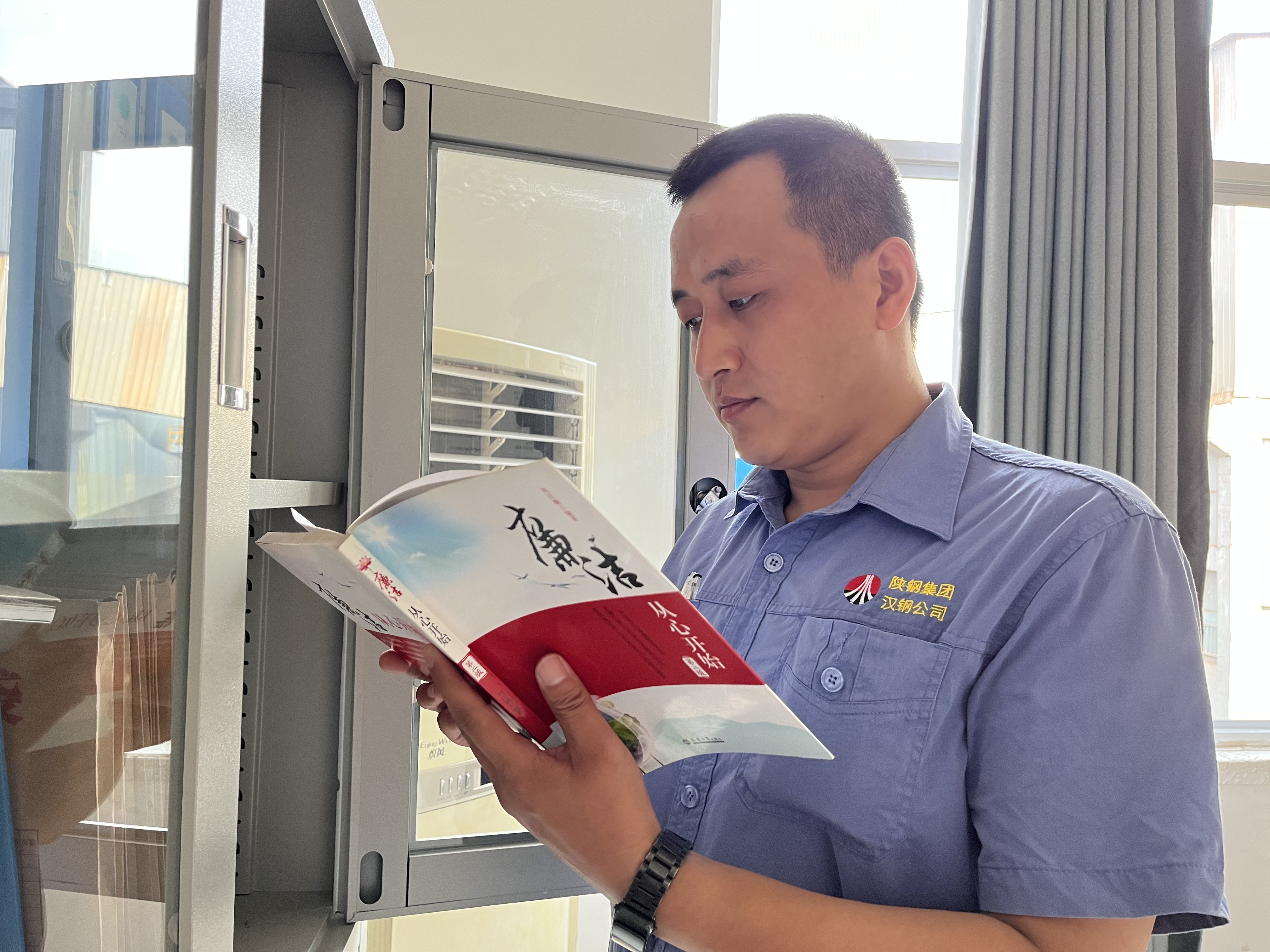 履新之際,他們收到了豐厚的“廉政大禮包” 履新之際,他們收到了豐厚的“廉政大禮包”