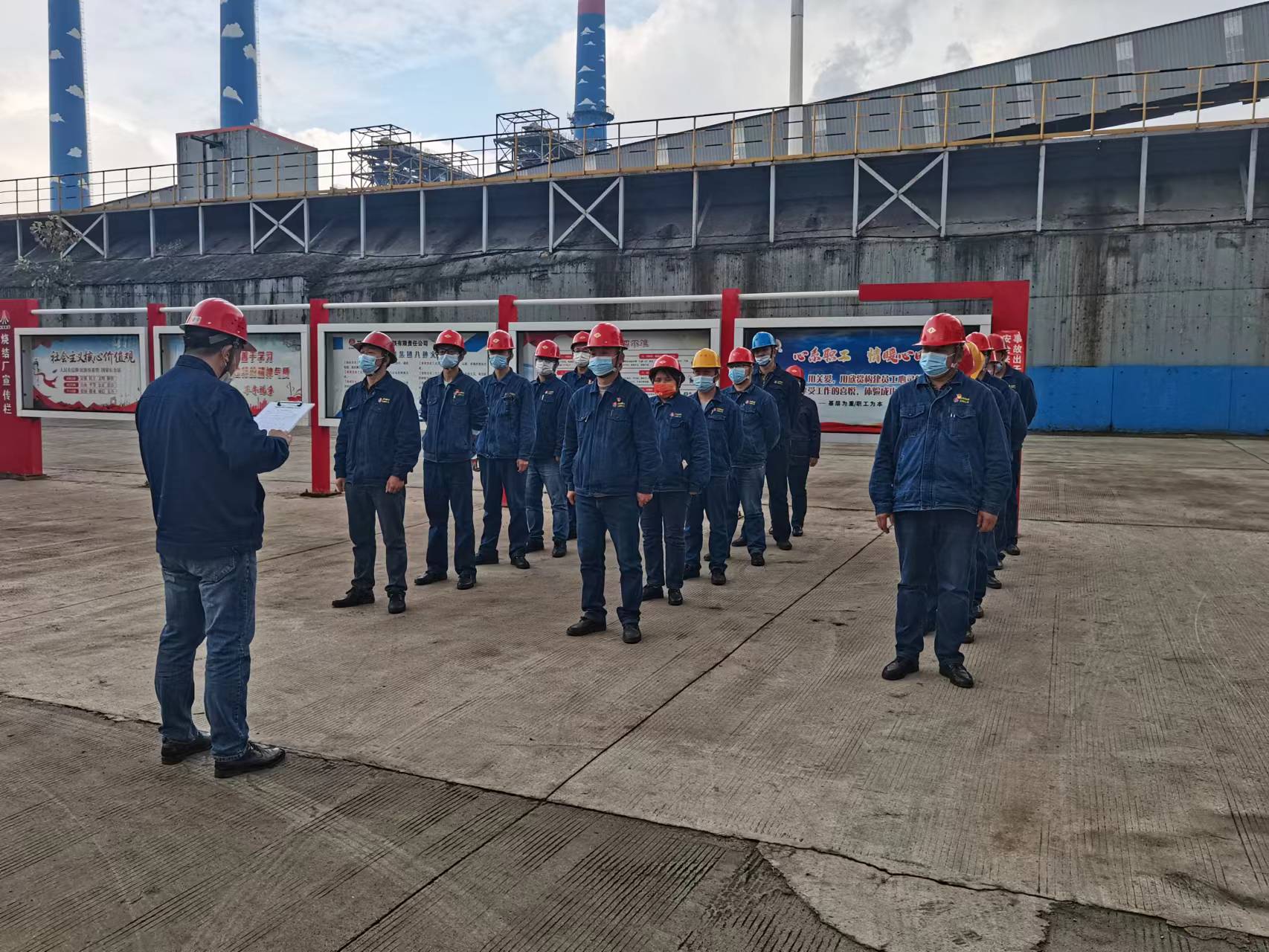 嚴抓作風建設 提升整體素質 嚴抓作風建設 提升整體素質