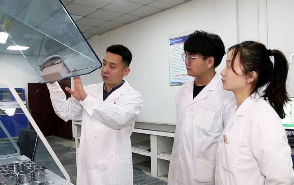 黨建引領(lǐng)活力迸發(fā),聚力賦能高質(zhì)量發(fā)展 黨建引領(lǐng)活力迸發(fā),聚力賦能高質(zhì)量發(fā)展