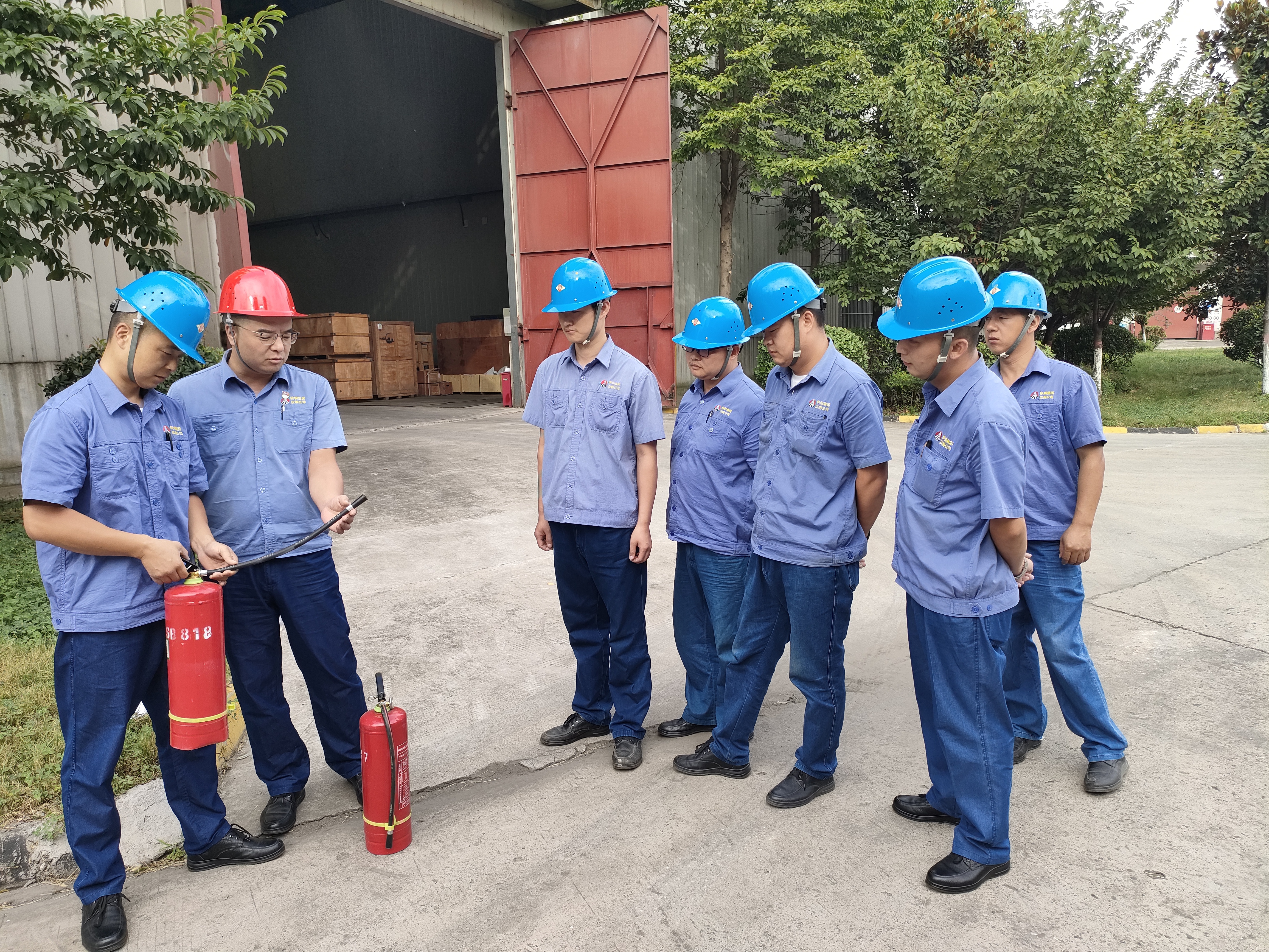 立足“嚴、細、實”,擰緊安全管理閥 立足“嚴、細、實”,擰緊安全管理閥