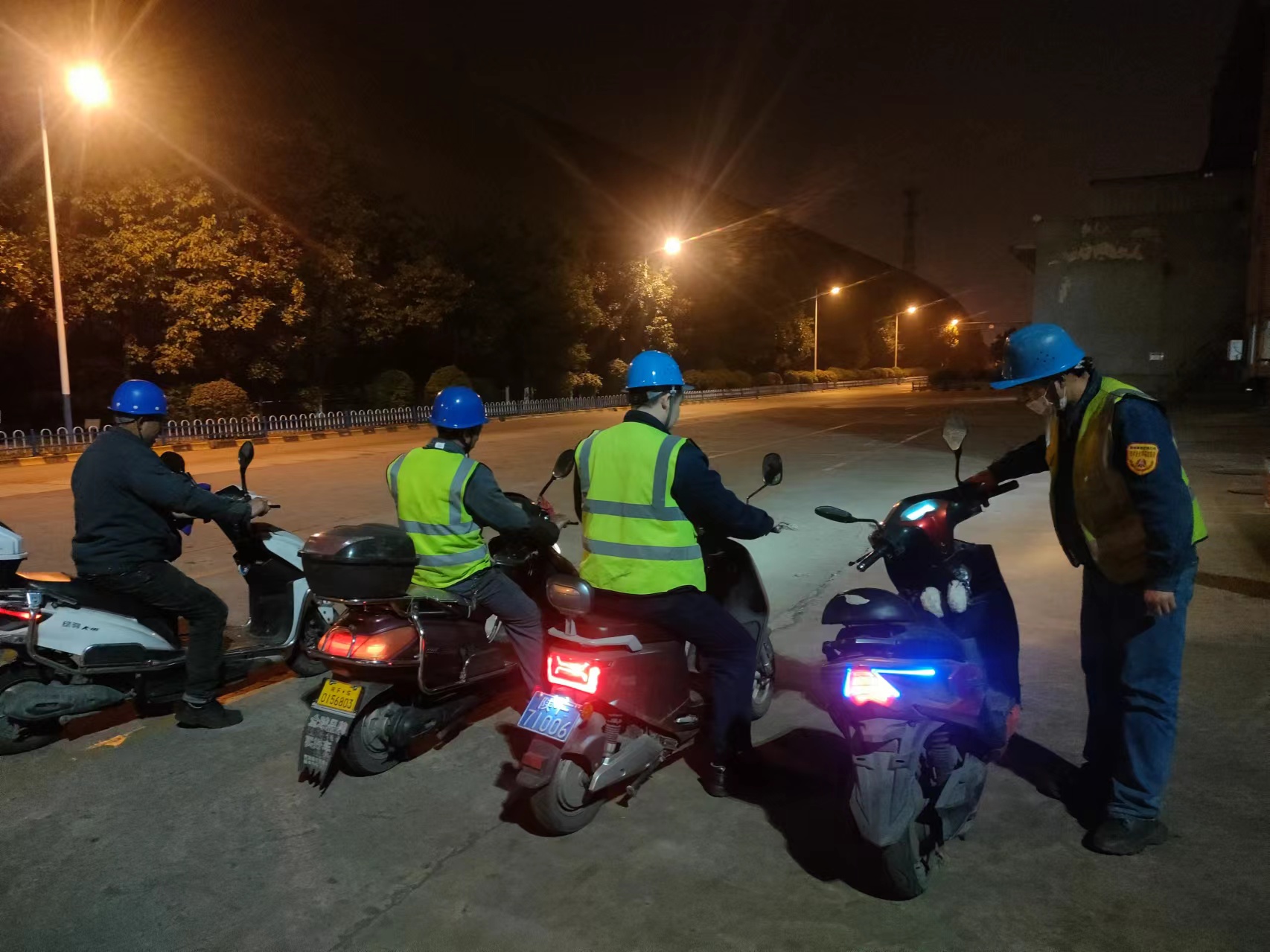 匯聚青力量,鑄就安全堡壘 匯聚青力量,鑄就安全堡壘