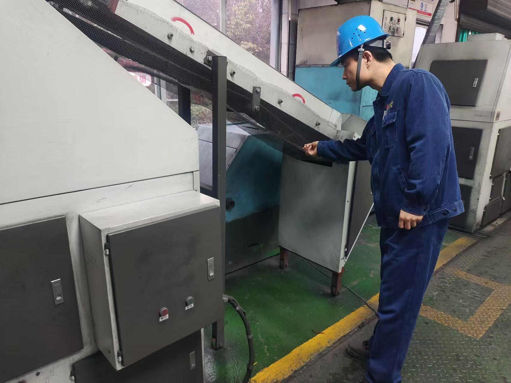 用實的舉措 把好百日安全關(guān) 用實的舉措 把好百日安全關(guān)