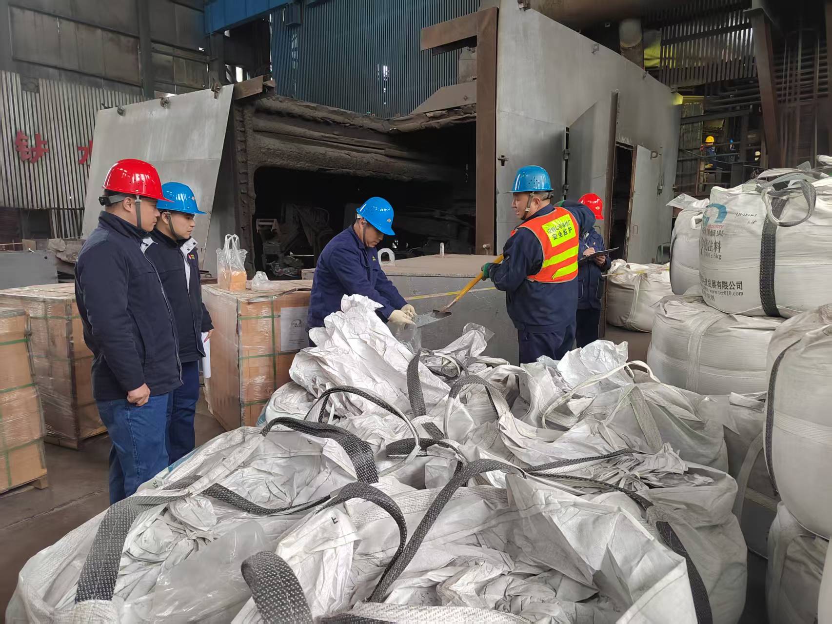 擦亮監督“探頭” 以“紀”之力守護鋼城“廉潔氣” 擦亮監督“探頭” 以“紀”之力守護鋼城“廉潔氣”