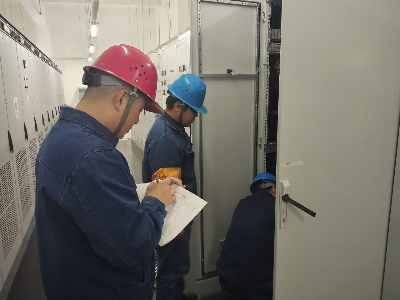 策馬“趕春光”,奏響安全管理奮進曲! 策馬“趕春光”,奏響安全管理奮進曲!