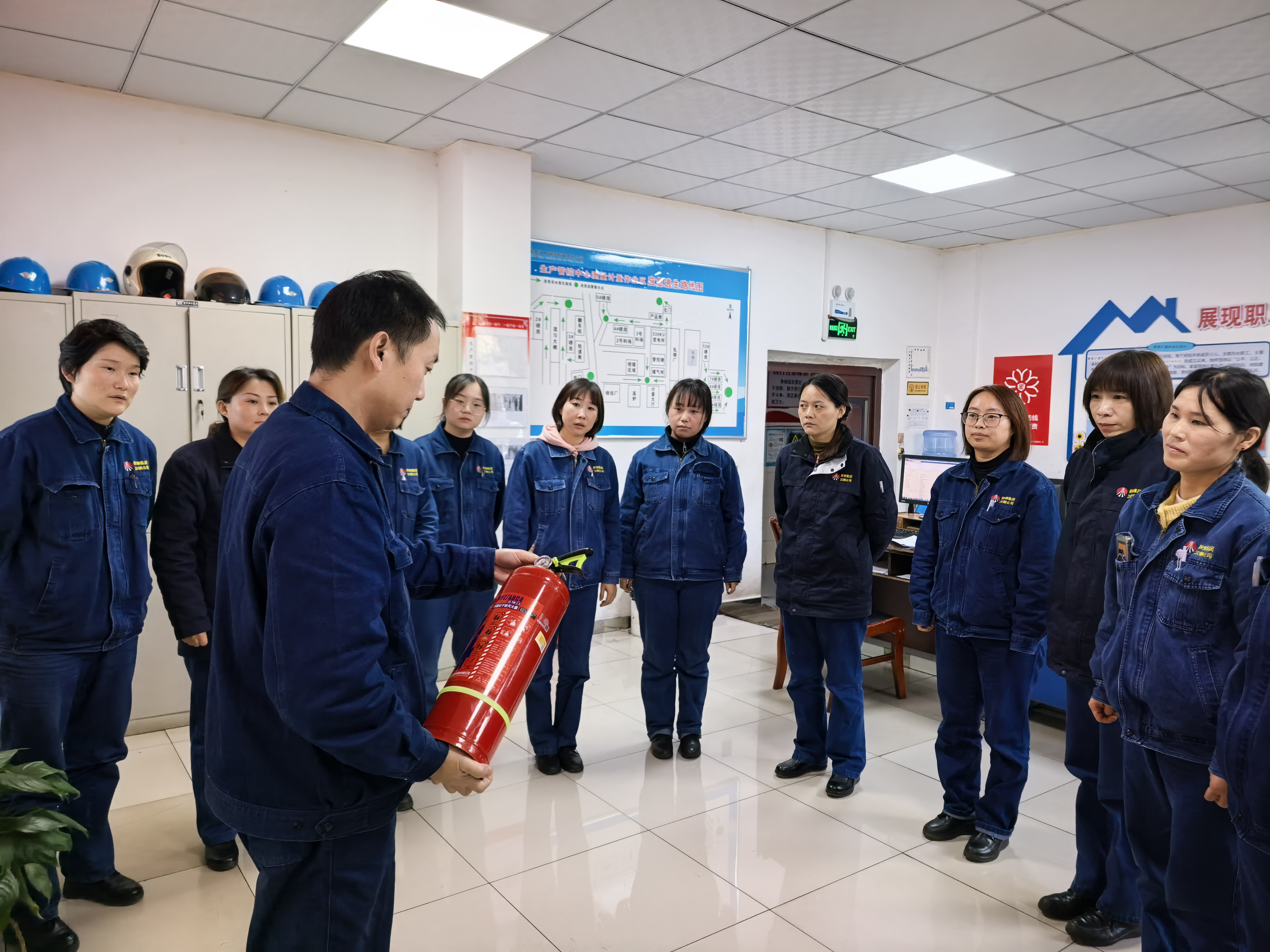 看他們打出決勝年終安全管理的“組合拳” 看他們打出決勝年終安全管理的“組合拳”