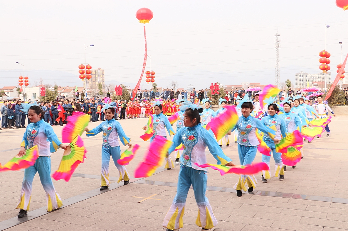 鑼鼓秧歌鬧元宵 ——漢鋼公司舉行“活力漢鋼·喜鬧元宵”系列活動 鑼鼓秧歌鬧元宵 ——漢鋼公司舉行“活力漢鋼·喜鬧元宵”系列活動