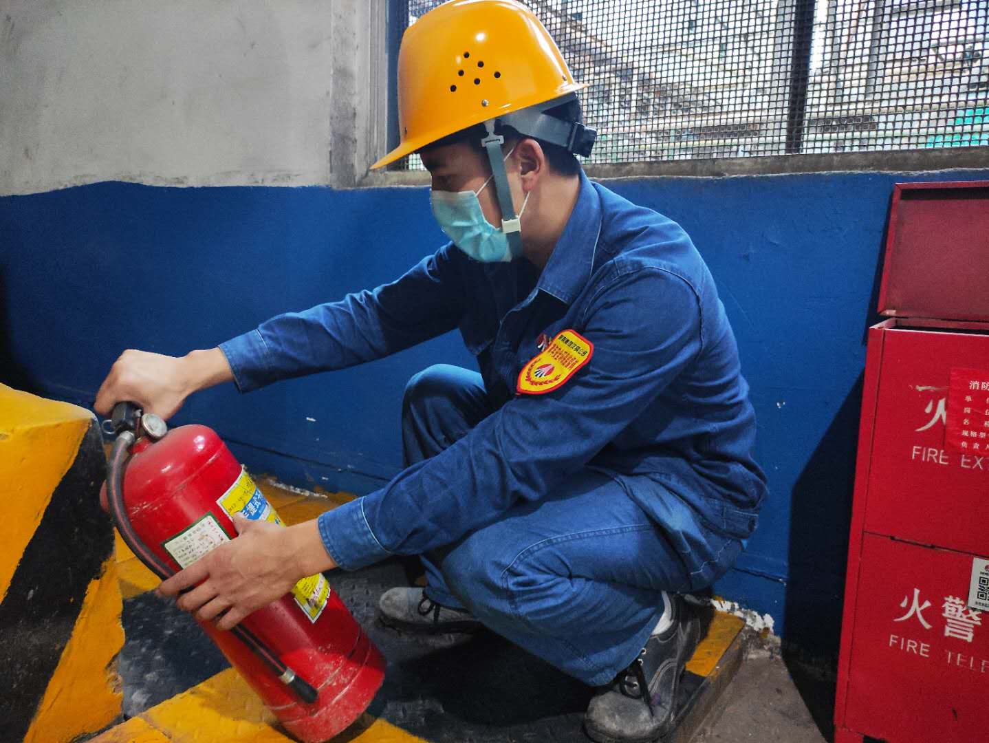 多渠道促“百日安全”活動落地生根 多渠道促“百日安全”活動落地生根